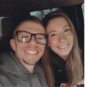 Meet your Posher, Hannah elaine